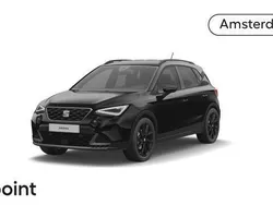 Zwart, metallic lak Nieuw 2025 Seat Arona Business SUV | € 34.595