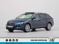 Blauw Gebruikt 2023 Skoda Superb Business Line Stationwagen | € 44.940