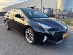 Zwart Gebruikt 2017 Toyota Prius Edition Hatchback | € 13.950 (Eerlijke prijs)