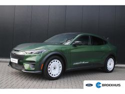 Groen Gebruikt 2025 Ford Mustang Mach-E GT SUV | € 59.795