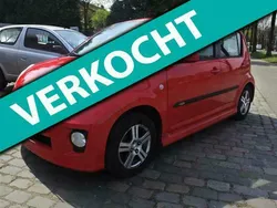 Rood Gebruikt 2005 Daihatsu Sirion Hatchback | € 1.695 (Eerlijke prijs)