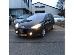 Zwart Gebruikt 2008 Peugeot 307 Premium Stationwagen | € 995 (Goede deal)