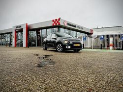 Grijs Gebruikt 2017 Citroën C3 Shine Hatchback | € 9.485 (Eerlijke prijs)