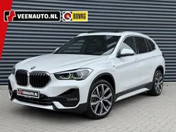 Wit, metallic lak Gebruikt 2022 BMW X1 Sport Line SUV | € 34.945 (Eerlijke prijs)