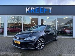 Zwart Gebruikt 2016 VW Golf VII Highline Hatchback | € 14.950 (Eerlijke prijs)