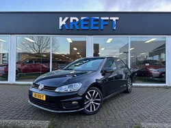 Zwart Gebruikt 2016 VW Golf VII Highline Hatchback | € 15.450 (Iets duurder)