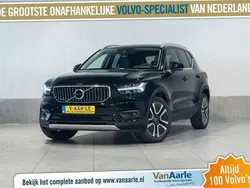 Zwart, metallic lak Gebruikt 2021 Volvo XC40 Inscription SUV | € 30.850 (Super prijs)