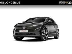 Zwart Nieuw 2025 Renault Mégane Iconic SUV | € 40.950 (Eerlijke prijs)