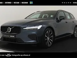 Blauw Gebruikt 2024 Volvo V60 Plus Stationwagen | € 46.190 (Iets duurder)
