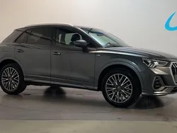 Grijs Gebruikt 2022 Audi Q3 S-Line SUV | € 36.400 (Goede deal)
