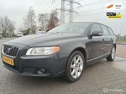 Grijs Gebruikt 2009 Volvo V70 Momentum Stationwagen | € 4.795 (Super prijs)