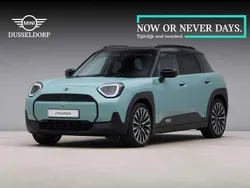 Groen, metallic lak Nieuw 2025 Mini Aceman Classic SUV | € 37.753