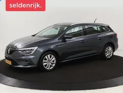 Grijs Gebruikt 2021 Renault Mégane GrandTour Business Stationwagen | € 14.400 (Eerlijke prijs)