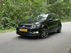 Zwart Gebruikt 2017 VW Polo Comfortline Hatchback | € 7.499 (Goede deal)