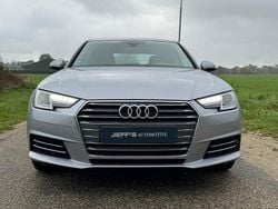 Grijs Gebruikt 2016 Audi A4 Sport Sedan | € 18.250 (Eerlijke prijs)