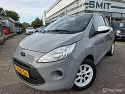 Grijs, metallic lak Gebruikt 2014 Ford Ka Style Hatchback | € 4.450 (Eerlijke prijs)