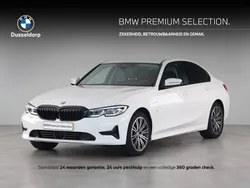 Wit Gebruikt 2021 BMW 330e Comfort Edition Sedan | € 34.950 (Eerlijke prijs)