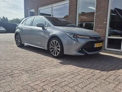 Grijs Gebruikt 2019 Toyota Corolla Style Hatchback | € 19.450 (Super prijs)