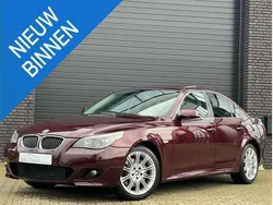 Rood Gebruikt 2006 BMW 530 Executive Sedan | € 15.900
