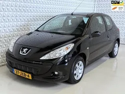 Zwart Gebruikt 2009 Peugeot 206+ Hatchback | € 2.999 (Eerlijke prijs)