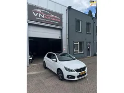 Wit Gebruikt 2018 Peugeot 308 Allure Hatchback | € 11.950 (Iets duurder)
