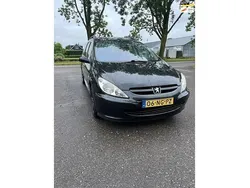 Zwart Gebruikt 2003 Peugeot 307 Stationwagen | € 950 (Goede deal)