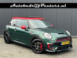 Groen Gebruikt 2018 Mini John Cooper Works Hatchback | € 22.950 (Eerlijke prijs)