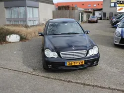 Zwart Gebruikt 2007 Mercedes C180 Classic Sedan | € 4.999 (Eerlijke prijs)