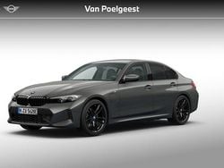 Grijs Gebruikt 2024 BMW 330e M Sport Sedan | € 44.900 (Super prijs)