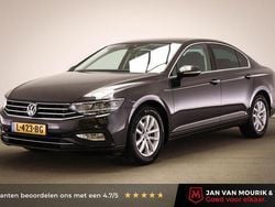 Grijs, metallic lak Gebruikt 2019 VW Passat Comfortline Sedan | € 19.500 (Super prijs)