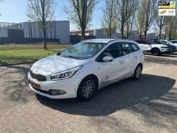 Wit Gebruikt 2014 Kia Ceed Sportswagon Comfort Stationwagen | € 4.500 (Super prijs)