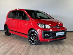 Rood Gebruikt 2019 VW up! Beats Hatchback | € 14.450 (Eerlijke prijs)