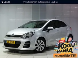 Grijs Gebruikt 2016 Kia Rio Hatchback | € 9.750 (Iets duurder)
