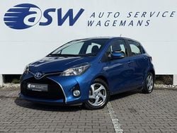 Blauw Gebruikt 2015 Toyota Yaris Design Hatchback | € 13.950 (Eerlijke prijs)
