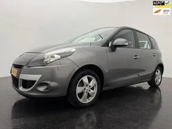 Grijs Gebruikt 2010 Renault Scénic III Business MPV | € 3.749 (Goede deal)