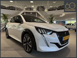 Wit Gebruikt 2022 Peugeot 208 GT Hatchback | € 16.950 (Eerlijke prijs)