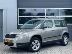 Beige, metallic lak Gebruikt 2011 Skoda Yeti Comfort SUV | € 8.950 (Iets duurder)
