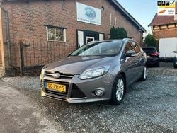 Bruin Gebruikt 2013 Ford Focus Titanium Stationwagen | € 4.950 (Goede deal)