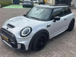 Wit Gebruikt 2022 Mini John Cooper Works Hatchback | € 33.500 (Eerlijke prijs)