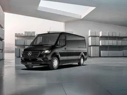 Zwart Nieuw 2025 Mercedes E-Sprinter Van | € 58.300 (Super prijs)