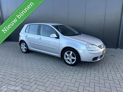 Grijs Gebruikt 2008 VW Golf VI Trendline Hatchback | € 2.950 (Eerlijke prijs)