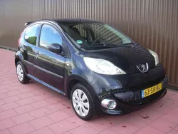 Zwart Gebruikt 2006 Peugeot 107 Hatchback | € 1.450 (Eerlijke prijs)