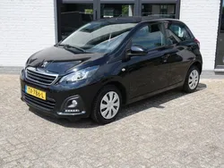 Zwart, metallic lak Gebruikt 2018 Peugeot 108 Active Hatchback | € 5.999 (Eerlijke prijs)