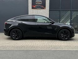 Zwart Gebruikt 2024 Tesla Model Y Long Range RWD SUV | € 42.999 (Eerlijke prijs)