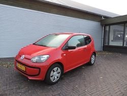 Rood Gebruikt 2011 VW up! Move Hatchback | € 2.785 (Iets duurder)