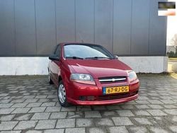 Rood Gebruikt 2005 Chevrolet Kalos Hatchback | € 1.490 (Eerlijke prijs)