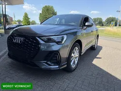 Grijs, metallic lak Gebruikt 2022 Audi Q3 Sportback Advanced SUV | € 39.950 (Eerlijke prijs)