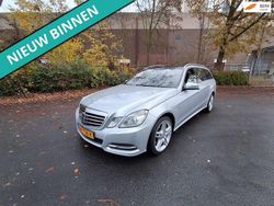 Grijs (metallic) Gebruikt 2011 Mercedes E350 Avantgarde Stationwagen | € 6.499 (Super prijs)
