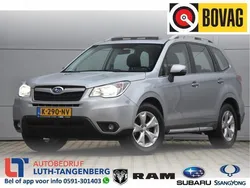 Zilver, metallic lak Gebruikt 2015 Subaru Forester SUV | € 20.950 (Eerlijke prijs)