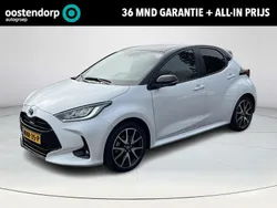 Wit Gebruikt 2022 Toyota Yaris Hybrid Executive Hatchback | € 24.440 (Eerlijke prijs)